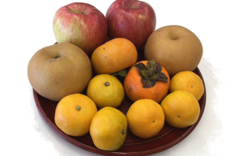 p1おすすめの果物（みかん、なし、りんご、かき）